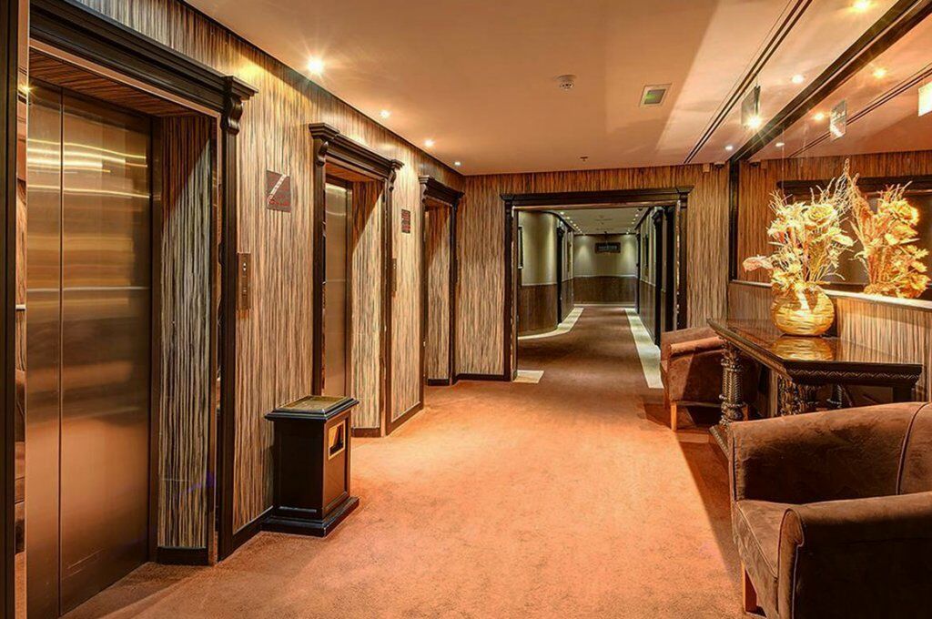 Delmon Palace Hotel Dubai Interior photo